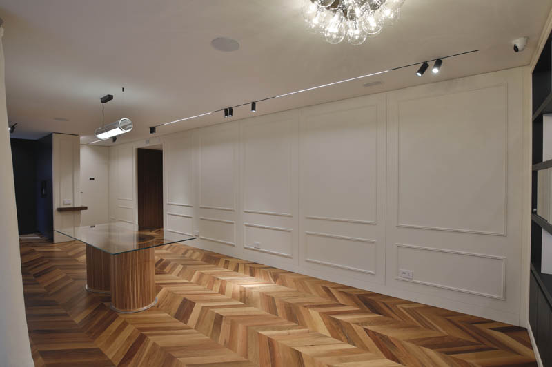 Almari Interiors